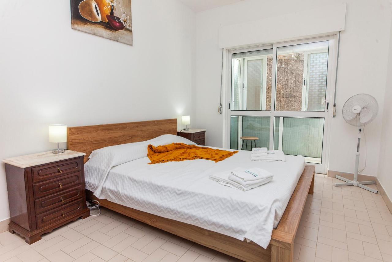 E - Local Da Trindade Guesthouse Lagos Chambre photo